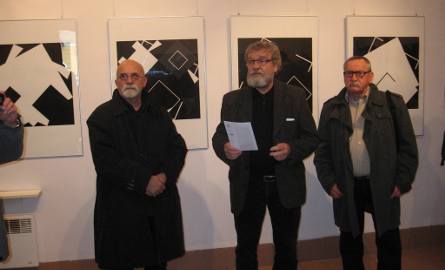 O wystawie mówił Wiesław Jelonek, kurator Rogatki.