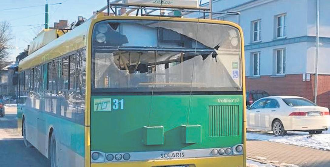 Potencjalnego sprawcę ostrzelania trolejbusa w Tychach złapano w piątek, 9 lutego . 37-latek ma zostać wkrótce przesłuchany