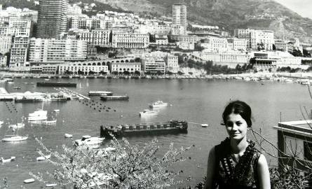 Z zespołem "Mazowsze” pani Urszula zwiedziła cały świat. Na zdjęciu: w Monte Carlo w 1966 roku.
