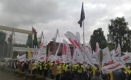 Manifestacja Solidarności w Szczecinie, godz. 12.40.
