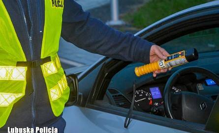 Policjanci z Krosna Odrzańskiego zatrzymali trzech kierowców będących pod wpływem alkoholu