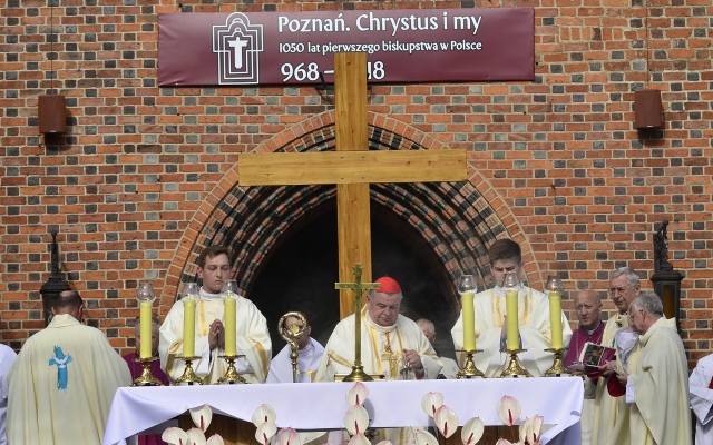 1050 lat pierwszego biskupstwa w Polsce: 
