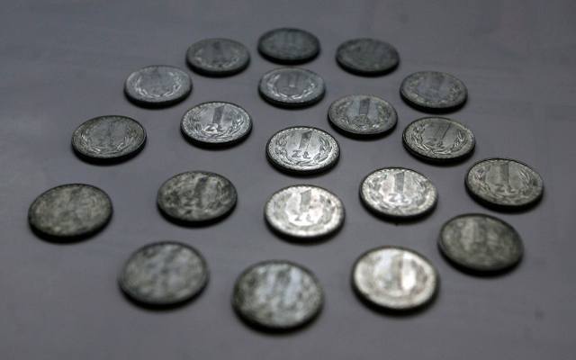 Te stare monety z PRL są poszukiwane przez kolekcjonerów. Sprawdź, które są najdroższe i ile można za nie zarobić! 01.03.2024