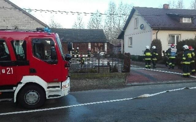  Ogień w chlewie w gminie Bejsce. Zginęło blisko 40 zwierząt