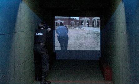 Podczas strzelań można wykorzystywać różne symulacje.