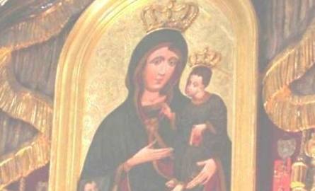 Wierni od rana gromadzili się w Sanktuarium w Starej Błotnicy, przed obrazem Matki Bożej Pocieszenia, który 21 sierpnia 1977 koronował kardynał Karol