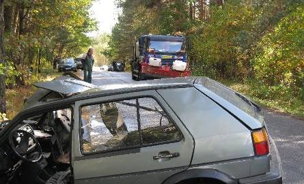 Skarżysko Kamienna: Śmierć na drodze. Ciężarówka zderzyła się z osobówką!