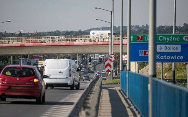 Obwodnicą Krakowa przejeżdża na dobę 90 tys. pojazdów! W 2025 roku przeprowadzony zostanie generalny pomiar ruchu w całej Polsce.