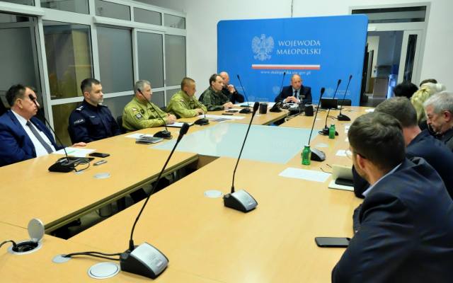 Wojewoda małopolski zwołał Wojewódzki Zespół Zarządzania Kryzysowego w związku z przedostaniem się zanieczyszczeń do rzek małopolskich