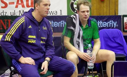 Martin Brinkhoff (z lewej) - trener Enjoy&Deploy Taverzo i lider tej ekipy Trinko Keen, zadowoleni po wygranej, pierwszej partii w Grudziądz