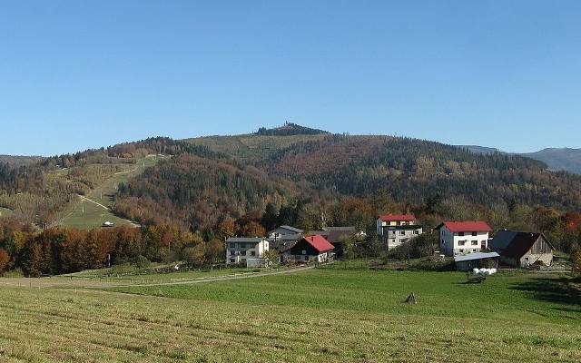 Czupel – łatwy szczyt Korony Gór Polski. Skąd najlepiej ruszyć na Czupel, jak długo się wchodzi? Gdzie dostać pieczątkę Klubu Zdobywców?