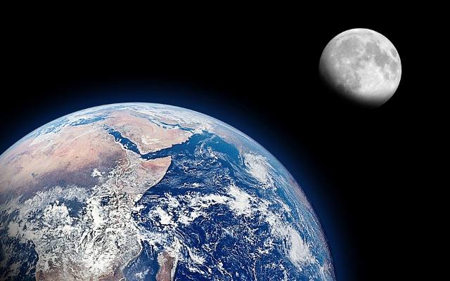Zaćmienie Księżyca 2018. Kiedy i jak fotografować Księżyc? Co można jeszcze oglądać na niebie tej nocy?