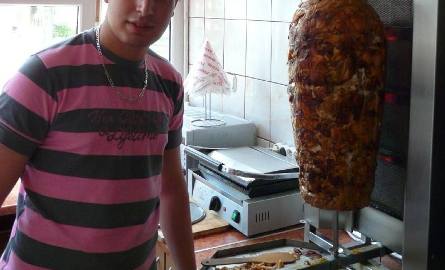 Marokańczyk Ilies w restauracji Turecki Döner Kebab, trzecie miejsce w plebiscycie.