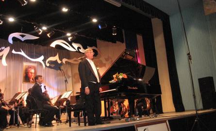 Wirtuoz zagrał Beethovena. Radomska Orkiestra Kameralna zaprosiła na wspanialy koncert (zdjęcia)