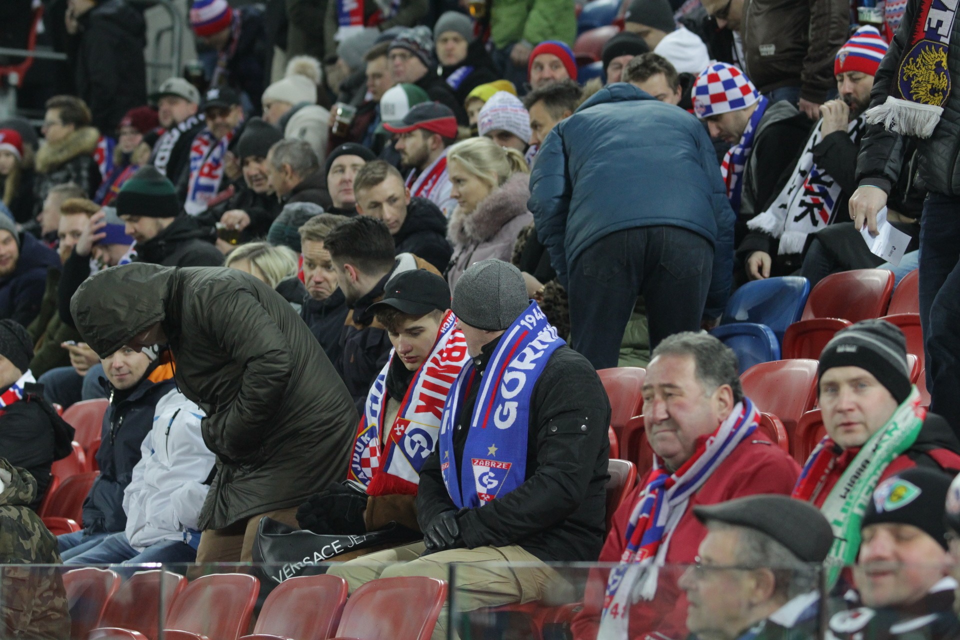 Górnik Zabrze - Wisła Kraków 2:0 ZDJĘCIA KIBICÓW Torcida ...