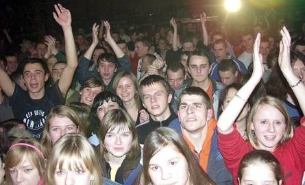 W Tarnobrzegu na koncert przyszło ponad tysiąc osób.