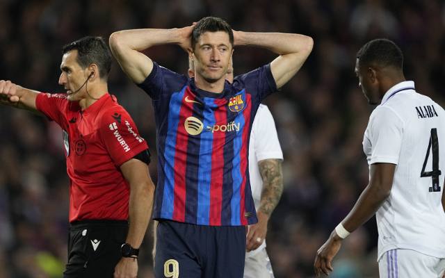 Real Madryt upokorzył Barcelonę na Camp Nou i zagra w finale Pucharu Króla. 4:0! Bezradny Robert Lewandowski dostał lekcję od Karima Benzemy
