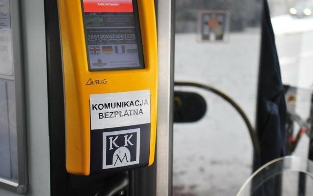 Smog a bezpłatna komunikacja. Kiedy w Krakowie można skorzystać z darmowych przejazdów?