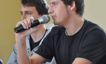 Młodzież w debacie reprezentowali między innymi Mateusz Zawada i Jakub Kaczmarczyk