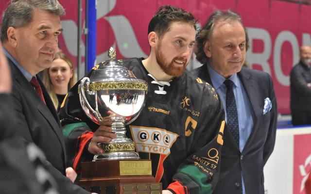 GKS Tychy po raz dziewiąty zdobył hokejowy Puchar Polski. W wielkim finale, w Oświęcimiu, pokonał Tauron/Re-Plast Unię