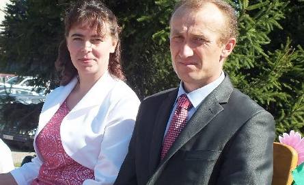 Renata i Jacek Drabowie, starostowie dożynekW tym roku starostami dożynek było małżeństwo z Kroczowa Większego, w gminie Kazanów. Są rolnikami na około