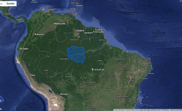 Amazonia ma powierzchnię 6 700 000 km kwadratowych, co czynią ją ponad 21 razy większą od Polski.