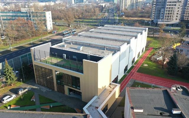W Krakowie otwarto nową halę sportową. To wyjątkowy obiekt ZDJĘCIA