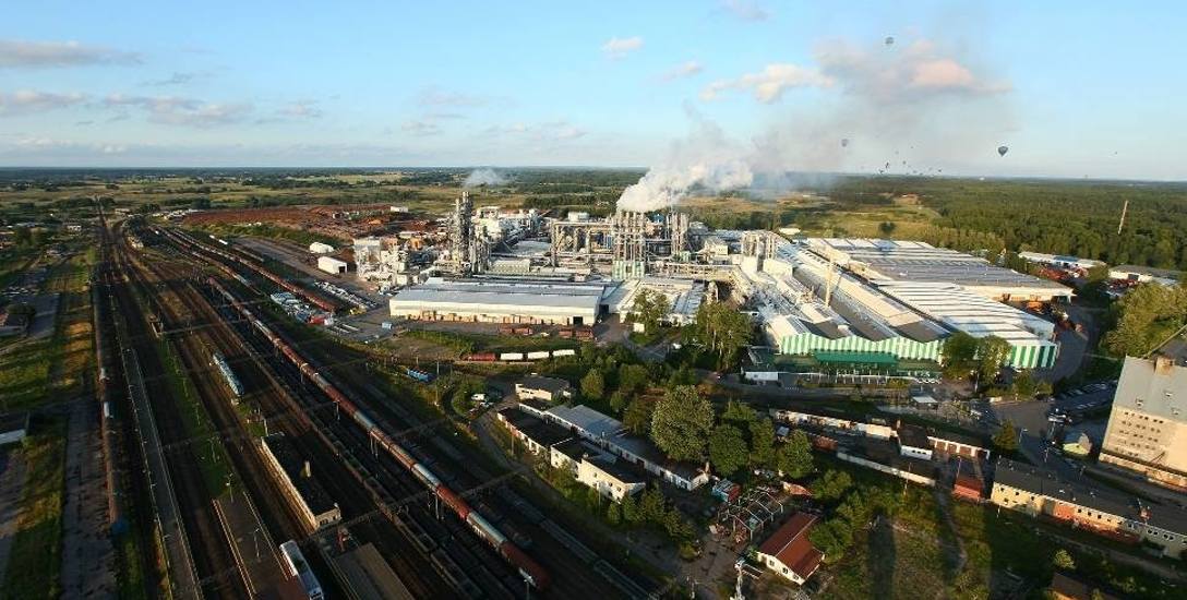 Widok z lotu ptaka na zakłady Kronospanu w Szczecinku,  to największy pracodawca w regionie