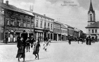 To rok 1912 i widok na zachodnią pierzeję Rynku