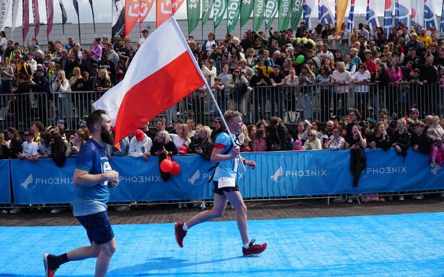 16. PKO Poznań Półmaraton: W tym roku tysiące biegaczy wspierało Michalinę w ramach charytatywnej akcji 