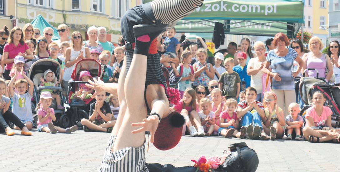 Festiwal teatrów ulicznych Buskerbus od lat przyciąga tłumy najmłodszych mieszkańców Zielonej Góry, którzy są zachwyceni popisami artystów z całego świata.Impreza