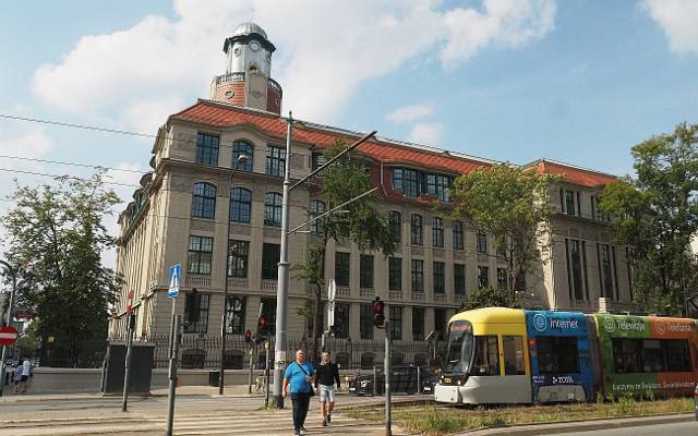 Sąd apelacyjny w Łodzi pracuje już w nowej siedzibie przy al. Kościuszki 65
