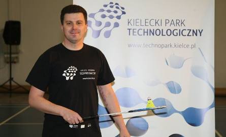 Tym razem wójt Szczepan Skorupski dobrze się bawił. Natomiast w marcu będzie współorganizatorem I Mistrzostw Polski Pracowników Służb Mundurowych w Badmintonie.