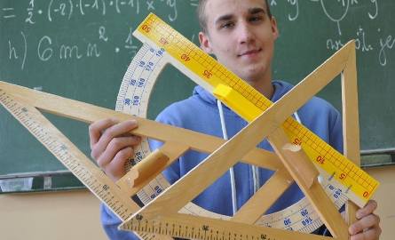 Maciej Dziuba to uczeń drugiej klasy Gimnazjum nr 1 w Końskich. Jest jednym z trzech najmłodszych laureatów Olimpiady Matematycznej w Polsce