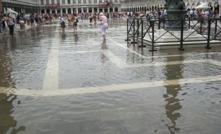 Na szczęście naszej grupy Plac Świętego Marka w Wenecji zalany był tylko trochę.