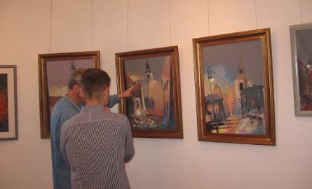 Ta wystawa zapoczątkowala cykl wystaw "Muszkieterow".
