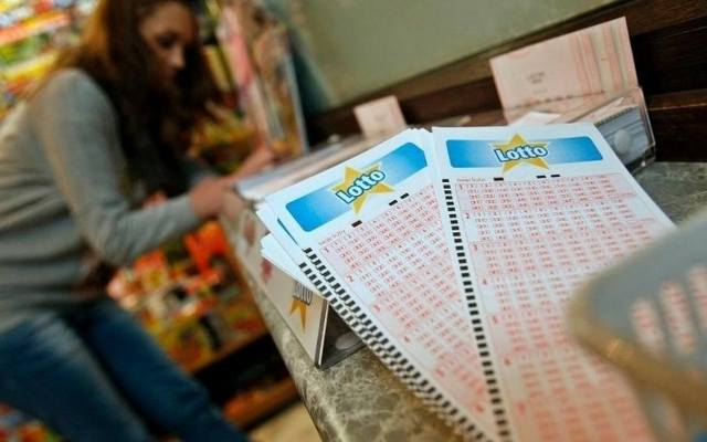 Szczęściarz z Nowego Sącza wygrał w Lotto. Pieniądze będą mu wypłacane przez 20 lat!