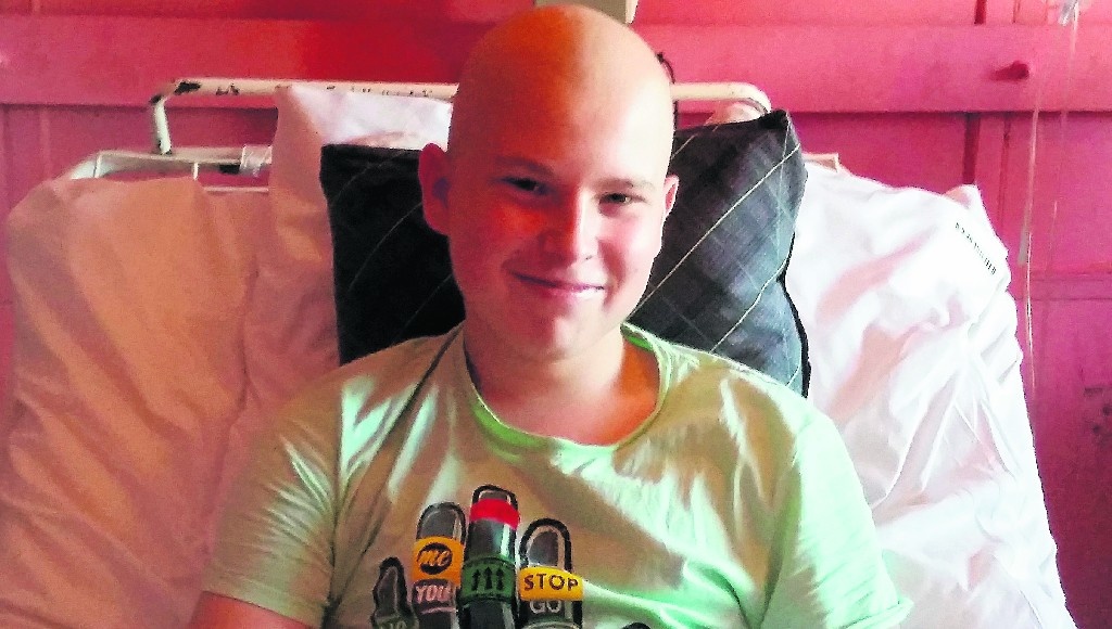 Adrian Mielcarek ma 13 lat i bardzo chciałby wrócić do normalnego życia, w gronie rówieśników i najbliższych. Pomóżmy mu!