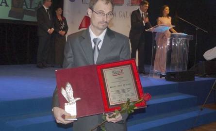 Nagrodę „Orła Polskiego Budownictwa” dla radomskiej firmy RO.SA.-Met odebrał dyrektor Mariusz Oparcik