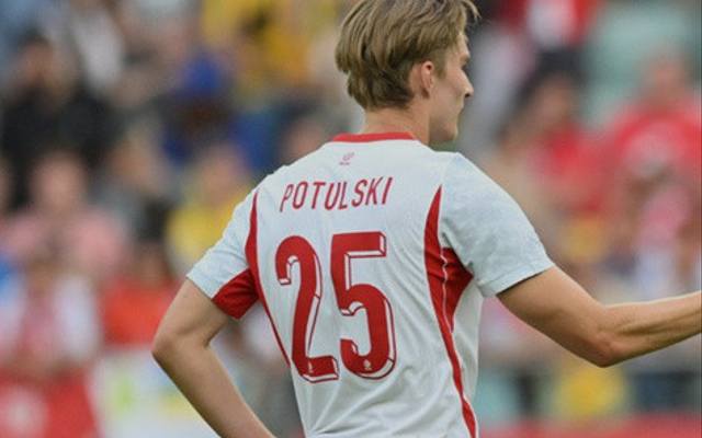 Bayer i Newcastle ścigają się po Kacpra Potulskiego! Był kon