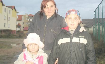 Sylwia Olszewska z dziećmi