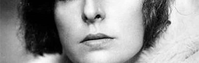 Leni Riefenstahl była kobietą, którą z Hitlerem łączyły przyjaźń oraz wzajemny podziw. Reżyserka tworzyła najważniejsze filmy III Rzeszy