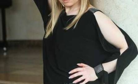 Marta Robak, mistrzyni Europy we fryzjerstwie z Moskwy 2010, pokazywała jak wykonywać najmodniejsze ślubne fryzury.