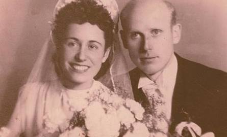 Ślubne zdjęcie Anny i Wiktora- wrzesień 1947 rok