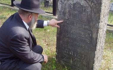 Skarżyska społeczność żydowska nie istnieje, czasem tylko jej potomkowie odwiedzają kirkut w dzielnicy Łyżwy, albo teren po obozie Hasag. Niemal każda