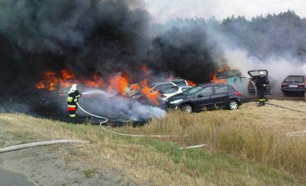 Chmielniki. Właściciele aut liczą straty po pożarze