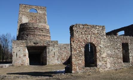 Ruiny Huty Józefa w Samsonowie to kolejny unikat z gminy Zagnańsk.