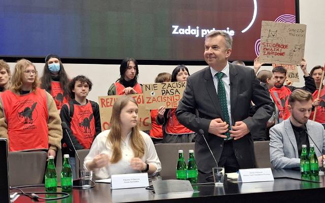 Protest studentów w Poznaniu na spotkaniu z ministrem Nauki i Szkolnictwa Wyższego. Dariusz Wieczorek komentuje: 