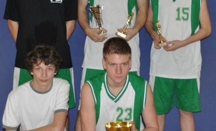 Drużyna Dziurex Team zwyciężyła w 11 edycji Koszykarskiej Ligi Trójek.