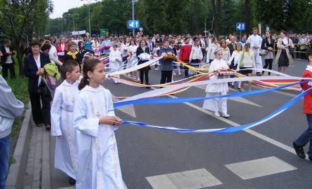 Inowrocław. Spotkanie z Chrystusem na ulicach [zobacz zdjęcia]